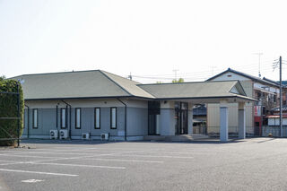 （有）天昇堂 二宮店・葬殿二宮式場